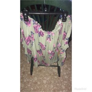 Arizona off the shoulder long sleeve blouse